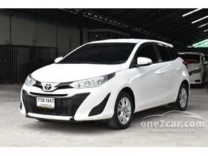 2017 Toyota YARIS 1.2 E Hatchback