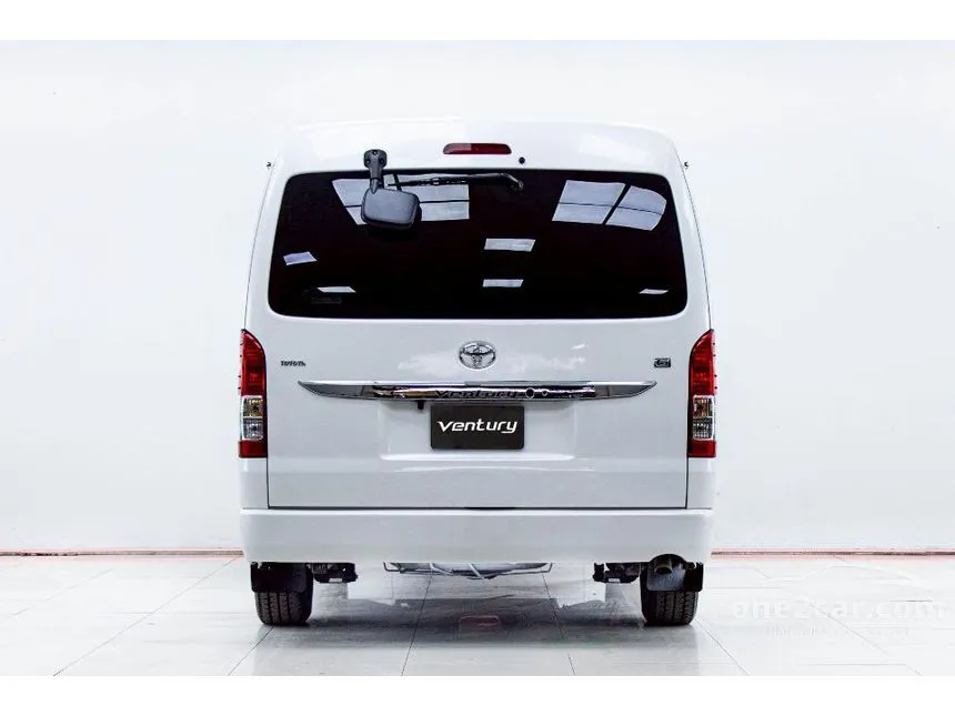 2018 Toyota VENTURY G Van