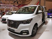 2018 Hyundai H-1 2.5 XG MPV, Hyundai H-1 Elegance CRDi, Hyundai H-1 Elegance Bensin 2018,Promo Hyundai H-1 2018 ,promo tanpa dp hyundai H-1,H-1 murah
