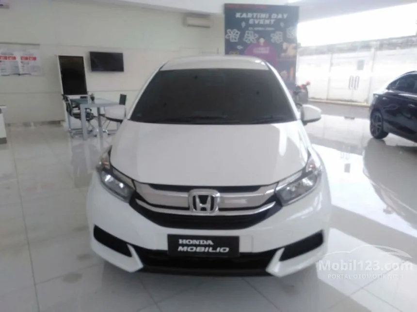 Jual Mobil Honda Mobilio 2024 S 1.5 di Jawa Timur Manual MPV Putih Rp 228.400.000