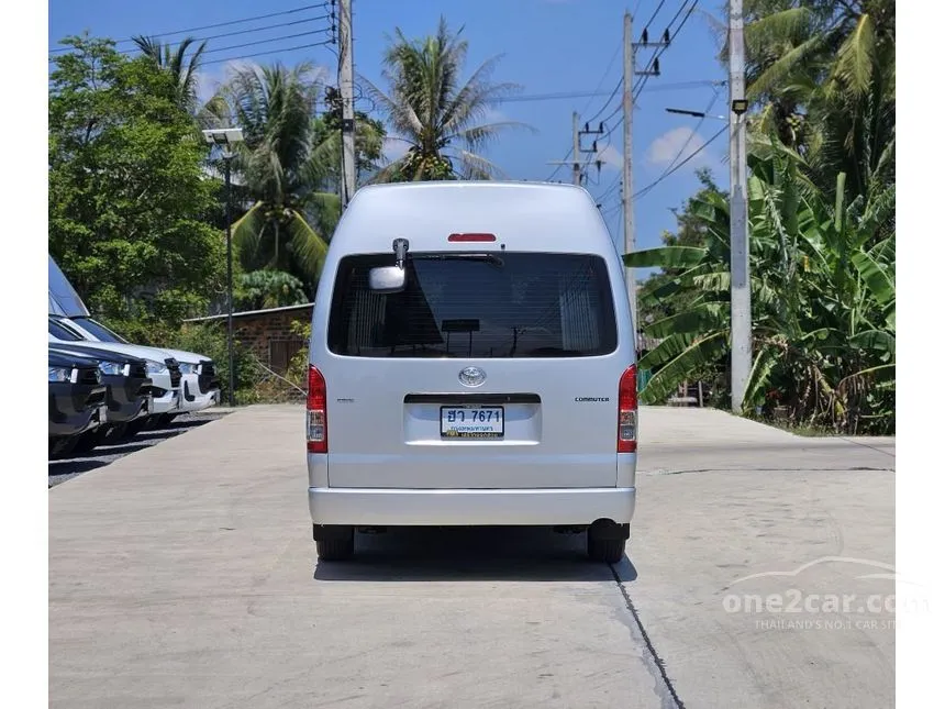 2016 Toyota HIACE D4D Van