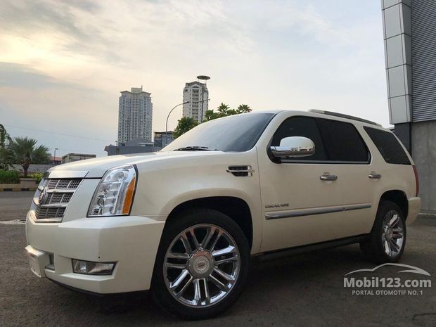 Cadillac Bekas Murah - Jual beli 20 mobil di Indonesia 