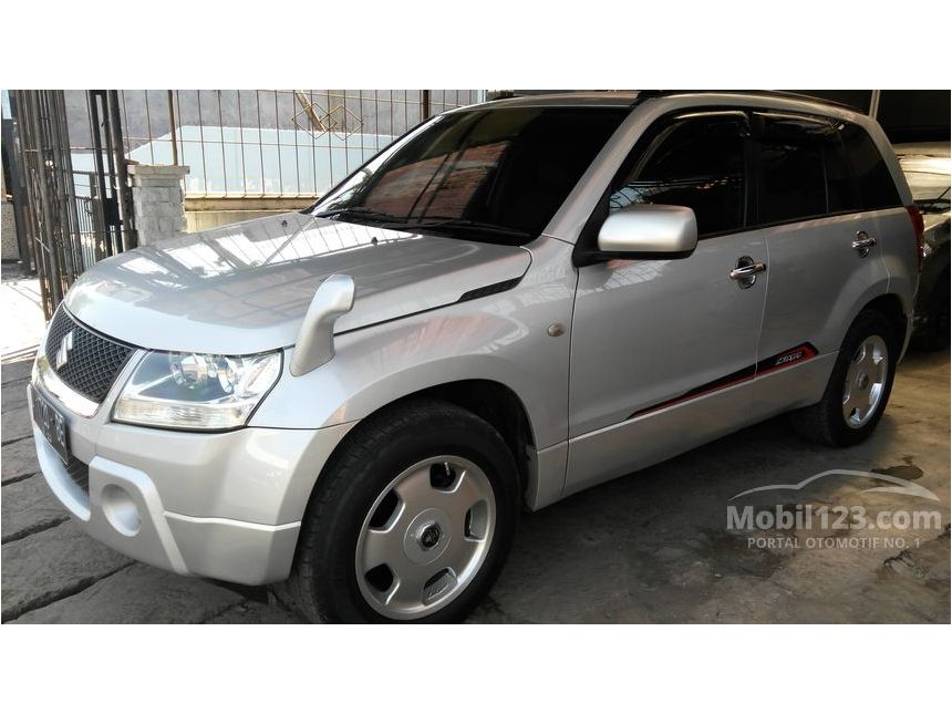 Jual Mobil  Suzuki  Grand  Vitara  2007  JLX 2 0 di Jawa Barat 