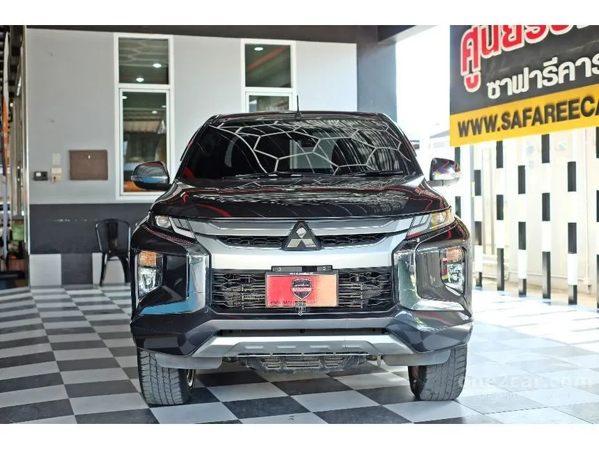 2018 Mitsubishi TRITON GLX Plus Mega Cab Pickup