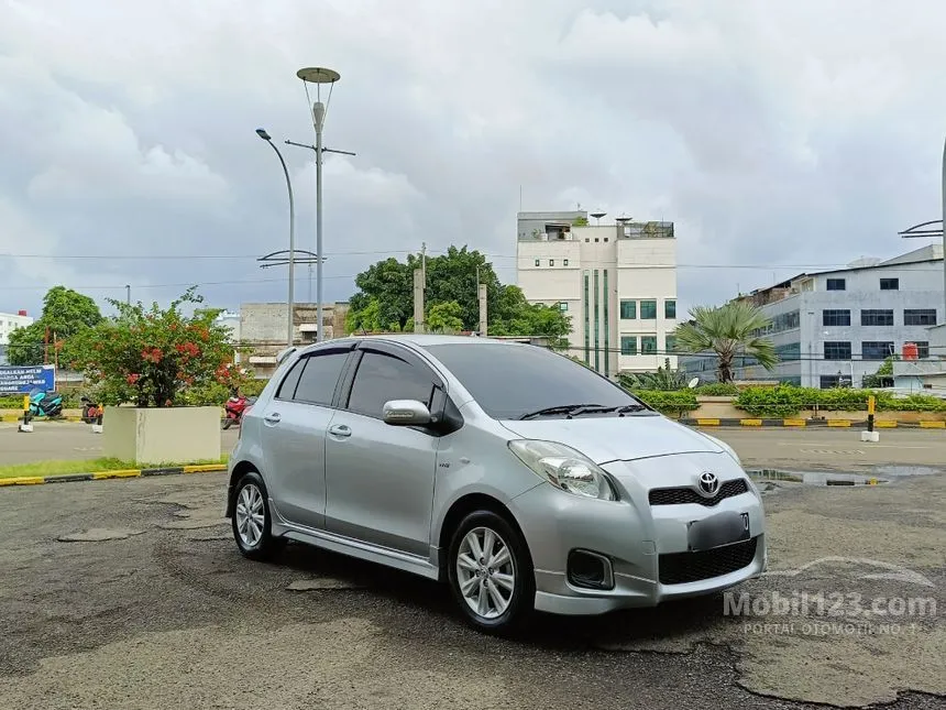 Jual Mobil Toyota Yaris 2012 E 1.5 di DKI Jakarta Automatic Silver Rp 125.000.000