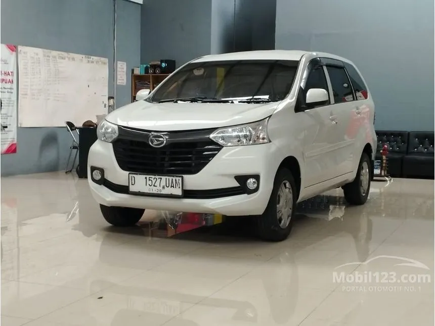 2017 Daihatsu Xenia X DELUXE MPV