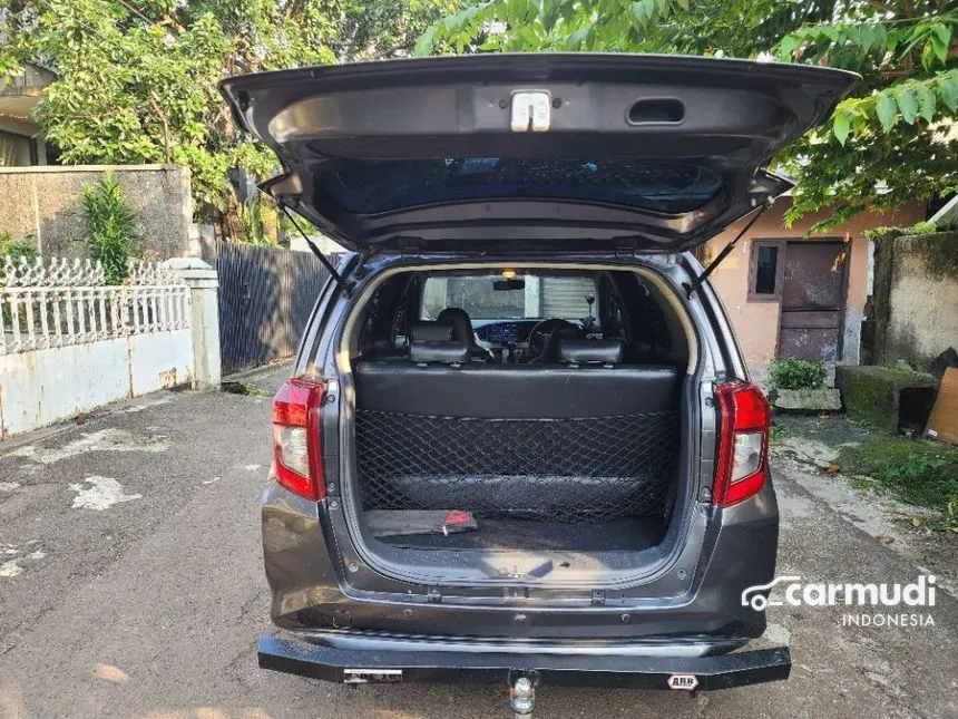 2019 Daihatsu Sigra R Deluxe MPV