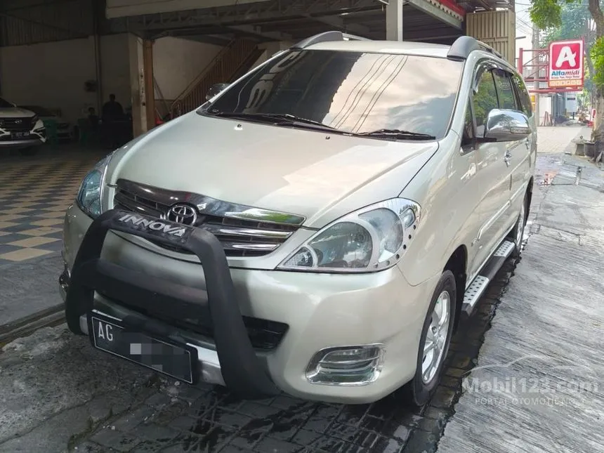 Jual Mobil Toyota Kijang Innova 2009 G 2.0 di Jawa Timur Manual MPV Silver Rp 129.000.000