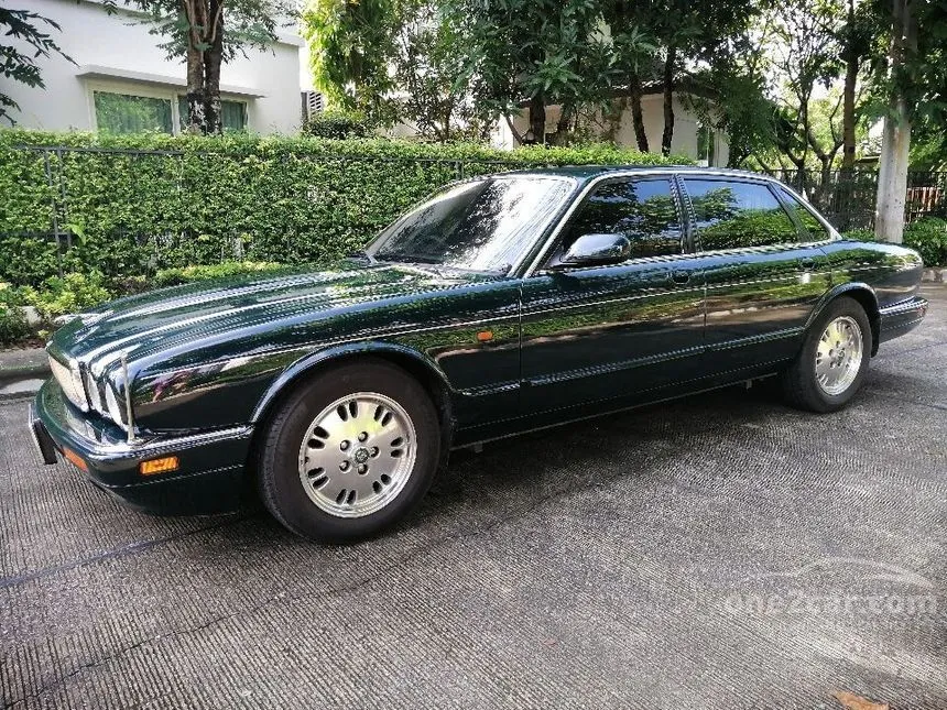 1996 Jaguar XJ6 Sedan