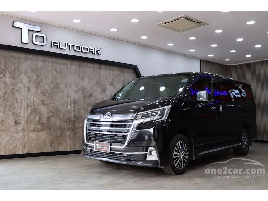 2021 Toyota Majesty Standard Van