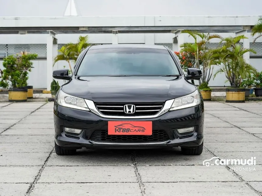 2013 Honda Accord VTi-L Sedan