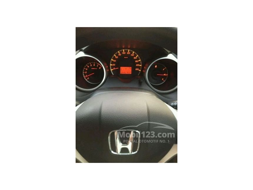 2011 Honda Jazz RS Hatchback