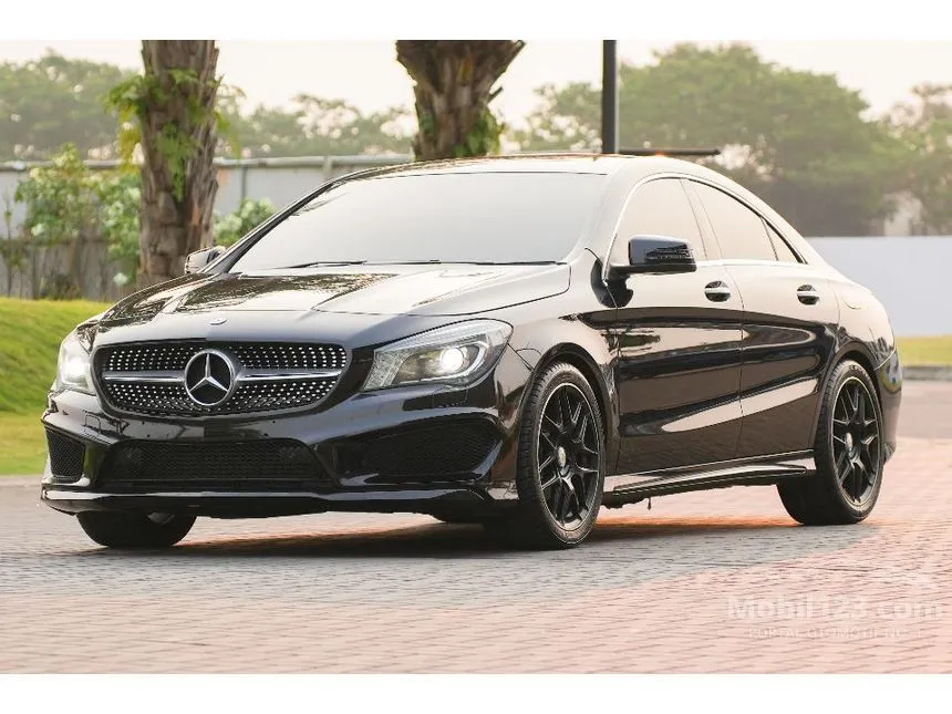 2016 Mercedes-Benz CLA200 AMG Coupe
