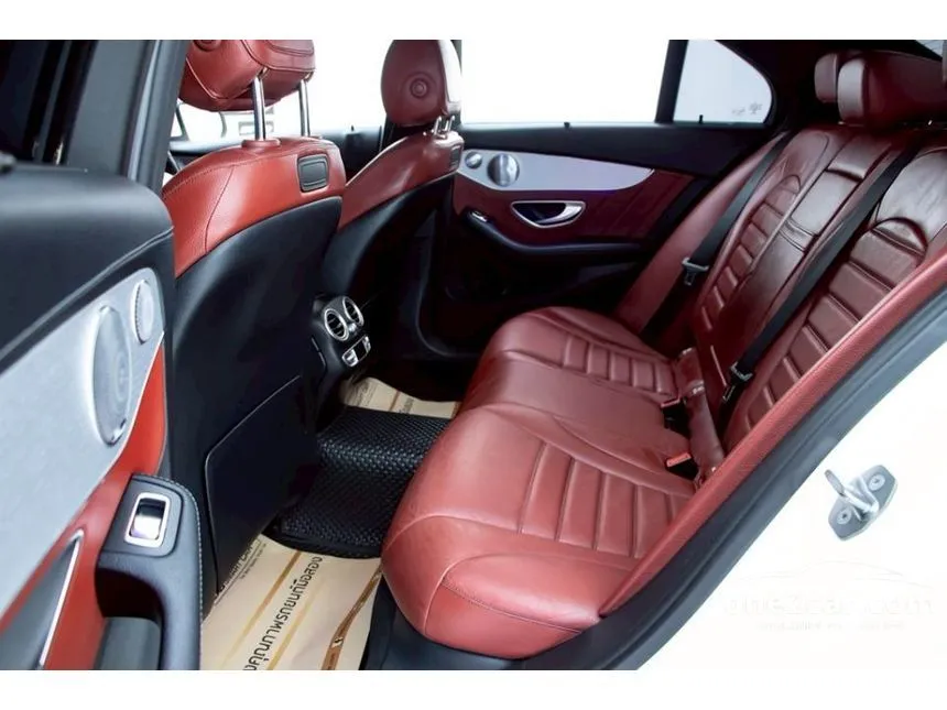 2024 Mercedes-Benz C300 e AMG Dynamic Sedan