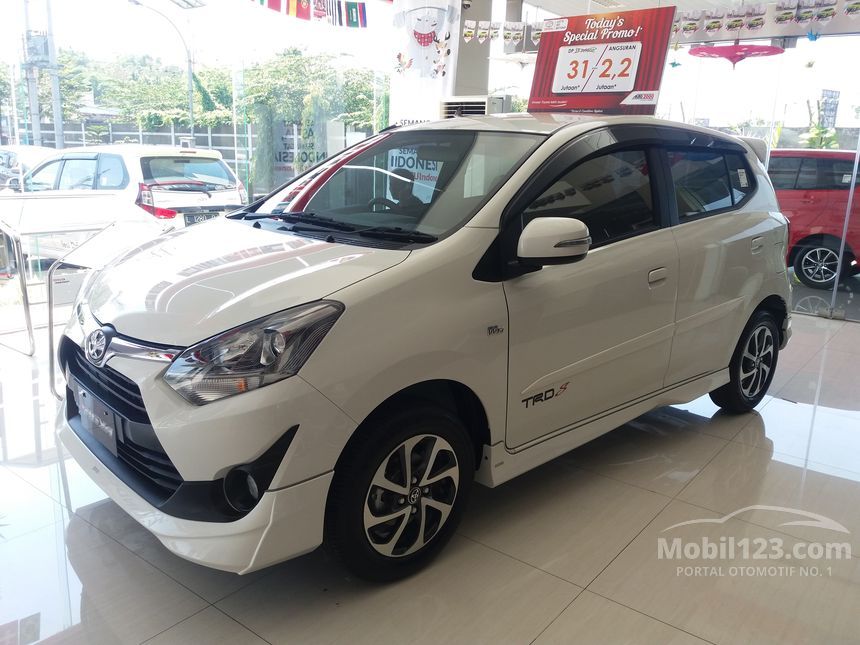 Jual Mobil  Toyota  Agya  2019  TRD  1 2 di Jawa Timur Manual 