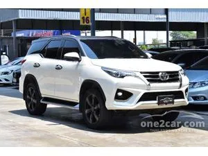 2017 Toyota FORTUNER 2.8 TRD Sportivo (Blacktop) SUV