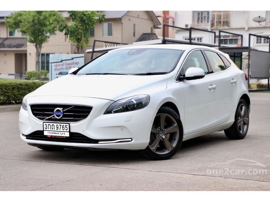 Volvo V40 2014 2.0 in กรุงเทพและปริมณฑล Automatic Wagon สีขาว for ...