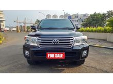 Toyota Land Cruiser VX200 4.5D Diesel 4x4 V8 UK Version AT 2011 - Black on Beige Full Option - Low Miles 22ribuan - GAGAH MEWAH - Ready to Use