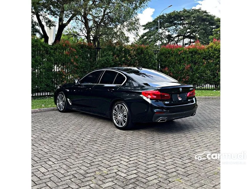 2019 BMW 530i M Sport Sedan