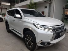Mitsubishi Pajero Sport 2,4 Dakar SUV Automatic Tahun 2019 White Top Condition, Nyaman, Cool and Full Gress Body orisinil, KM Asli Rendah