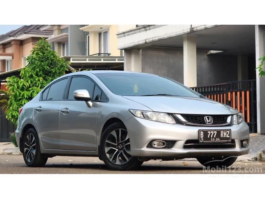 Jual Mobil Honda Civic 2015 1.8 di Jawa Barat Automatic Sedan Silver Rp 178.000.000