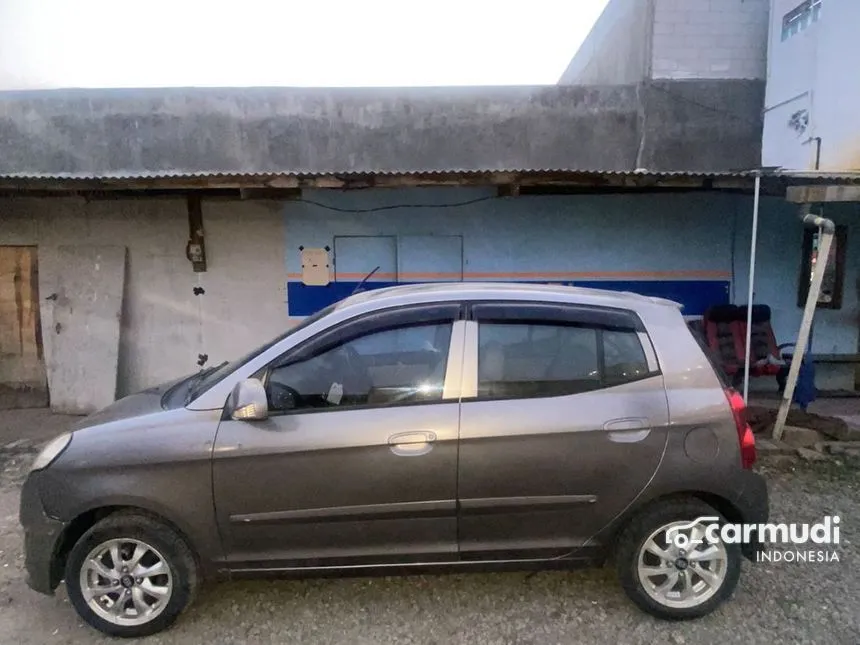 2011 KIA Picanto SE Hatchback