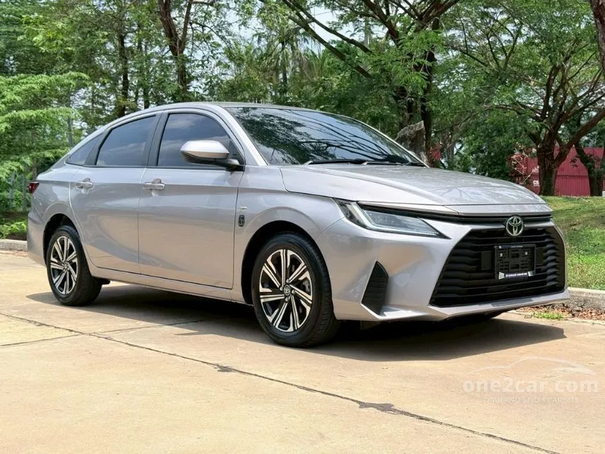 2023 Toyota Yaris Ativ Sport Sedan
