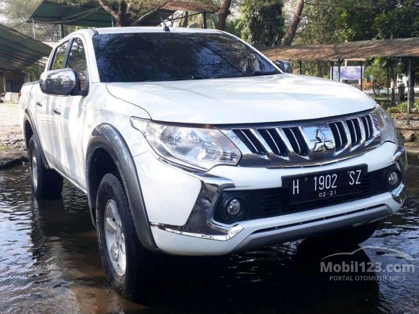  Jual Mobil Mitsubishi Strada Triton 2015 Exceed Hi-Power 2.5 di Jawa 