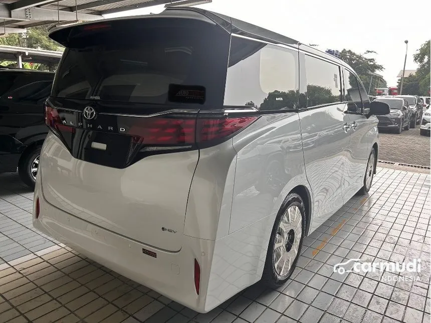 2024 Toyota Alphard HEV MPV