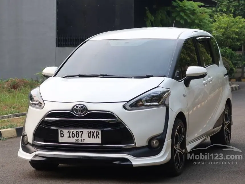 Jual Mobil Toyota Sienta 2016 Q 1.5 di Banten Automatic MPV Putih Rp 170.000.000