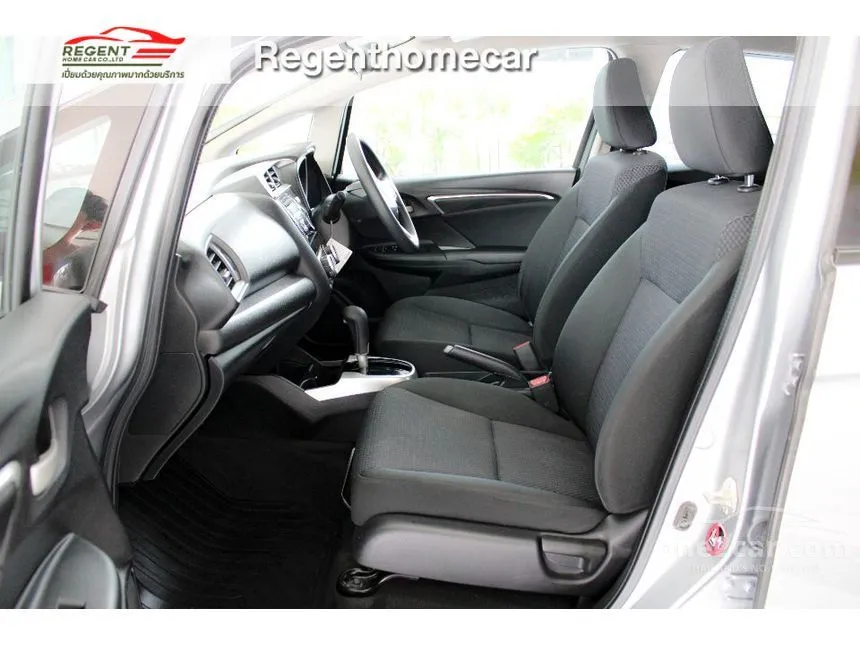 2019 Honda JAZZ V Hatchback