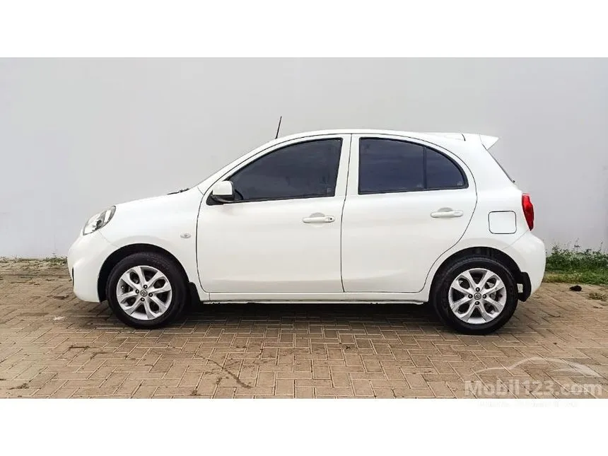 2015 Nissan March Hatchback