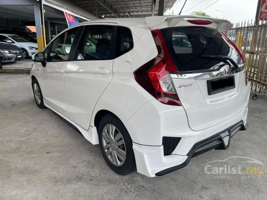 2015 Honda Jazz S i-VTEC Hatchback