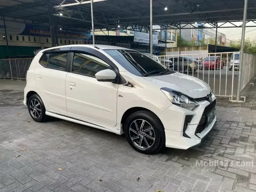 Jual Mobil Toyota Agya 2022 GR Sport 1.2 di Riau Automatic Hatchback Putih Rp 180.000.000