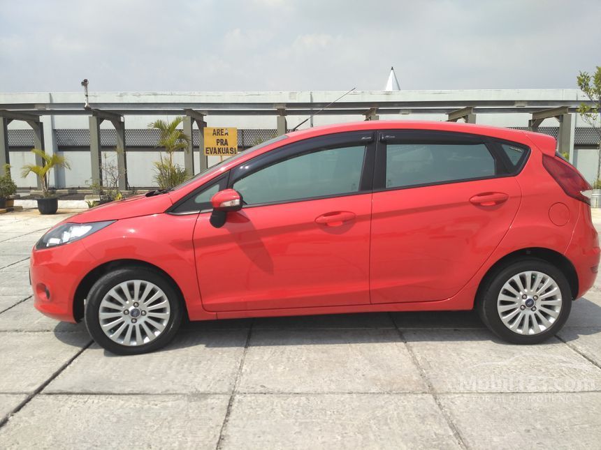 Jual Mobil  Ford Fiesta 2013 Trend 1 4 di DKI Jakarta 