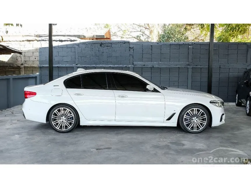 2019 BMW 530e M Sport Sedan