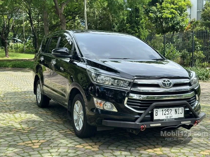Jual Mobil Toyota Kijang Innova 2020 G 2.4 di Banten Automatic MPV Hitam Rp 305.000.000