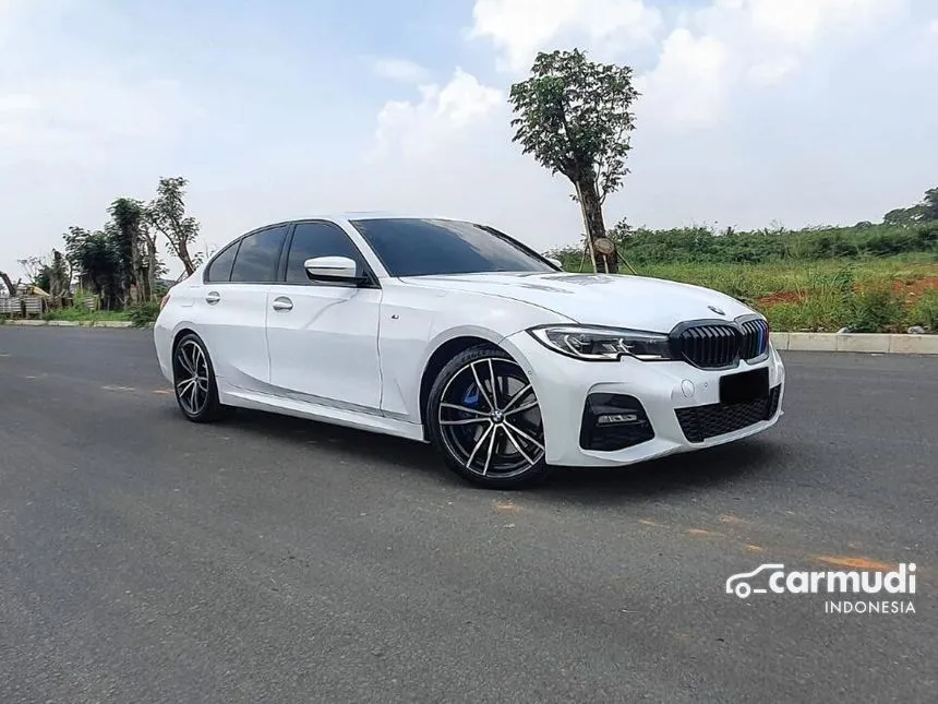 2021 BMW 330i M Sport Sedan