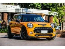 2015 Mini COOPER 2.0 F55 S 5-Door Hatchback