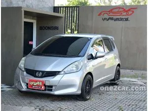 2013 Honda JAZZ 1.5 (ปี 08-14) S Hatchback