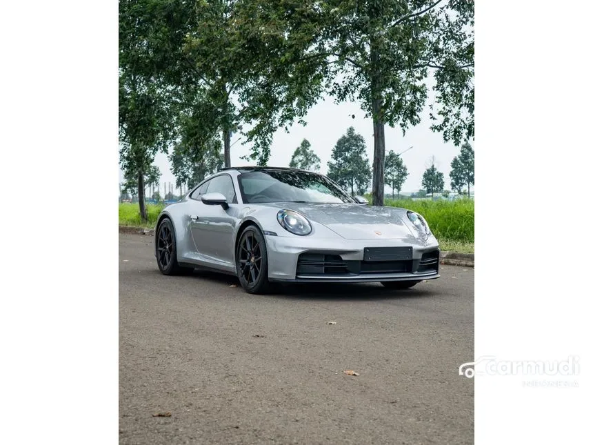 2025 Porsche 911 Carrera Coupe