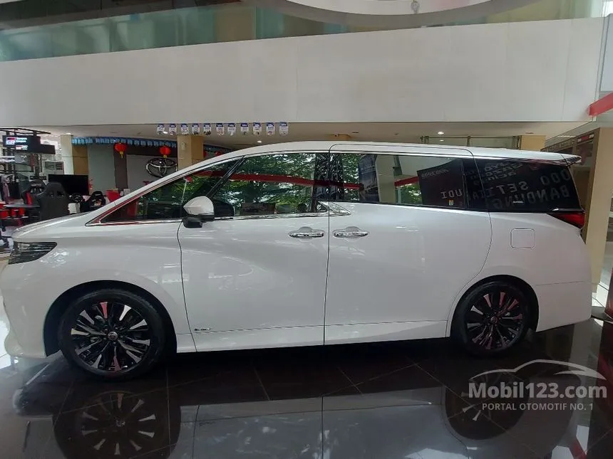 2024 Toyota Alphard HEV (Premium Color) MPV