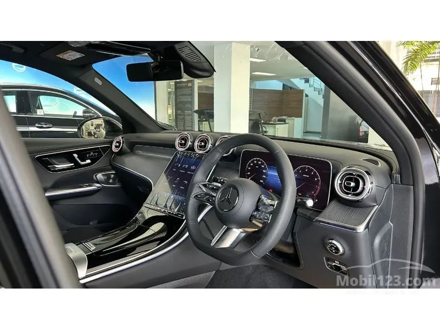 2025 Mercedes-Benz GLC300 AMG Line 4MATIC SUV