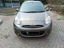 Jual Cepat Nissan March 1.2 AT 2011 Abu Abu Metalik, DP 12 Jt Nego Santai Ditempat