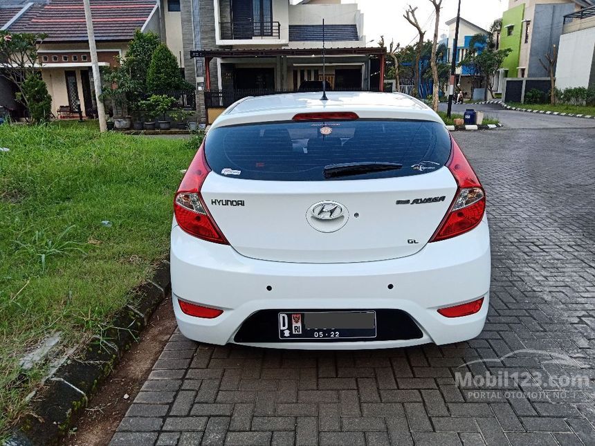 Jual Mobil Hyundai Grand Avega 2012 GL 1.4 di Jawa Barat Manual