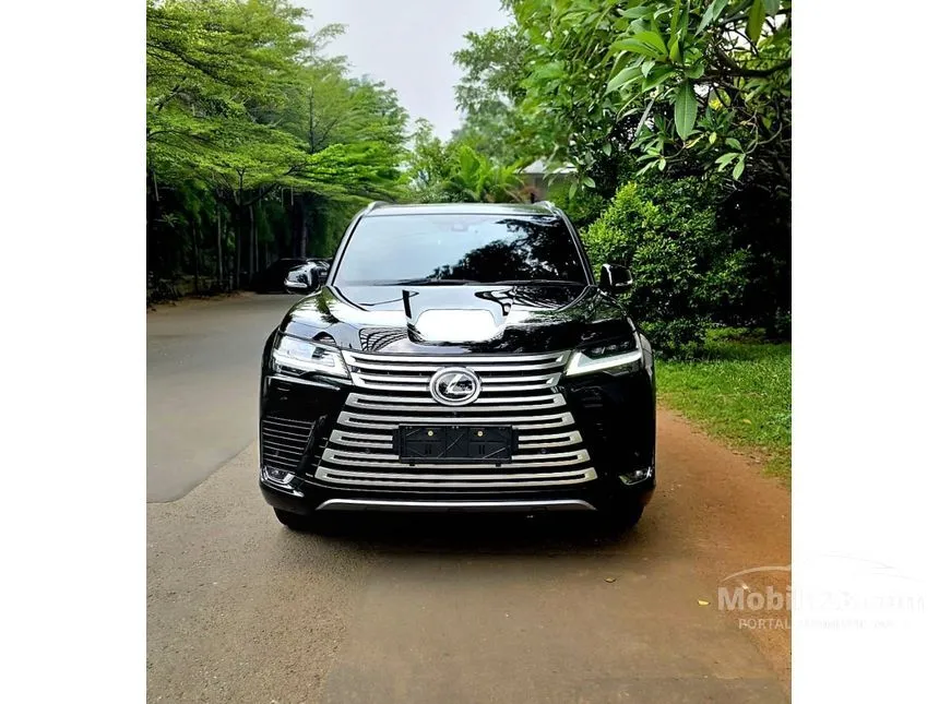 2023 Lexus LX 600 SUV