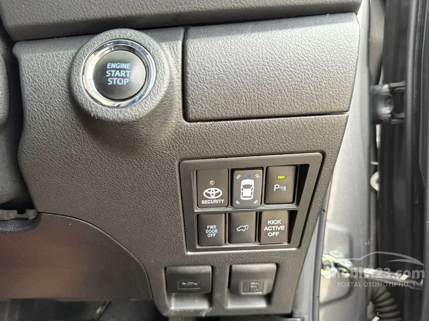2019 Toyota Fortuner VRZ TRD 4X2 SUV