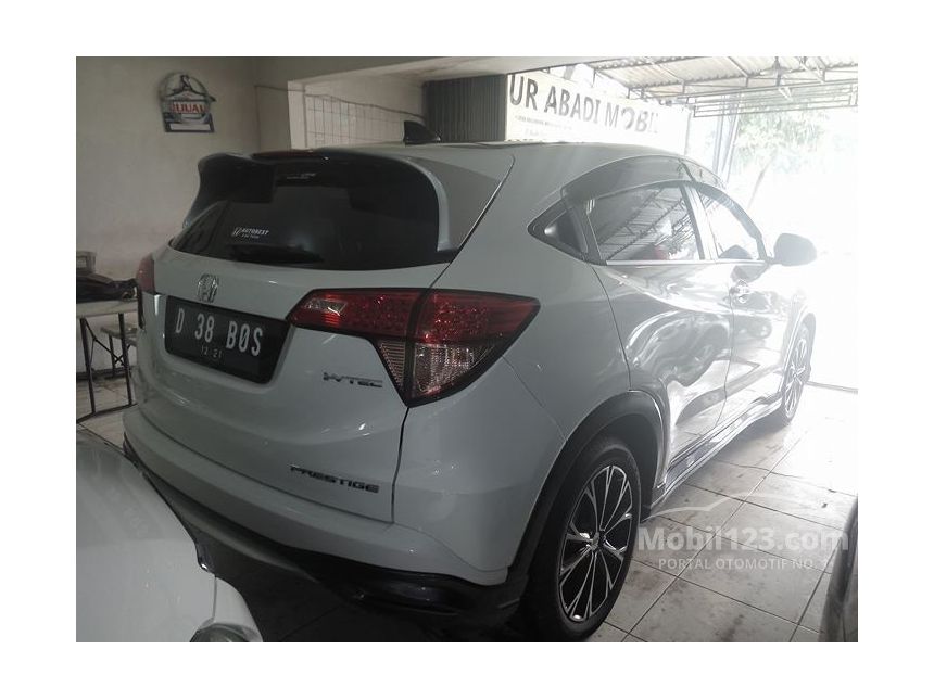 Jual Mobil Honda HR-V 2016 Prestige Mugen 1.8 di 