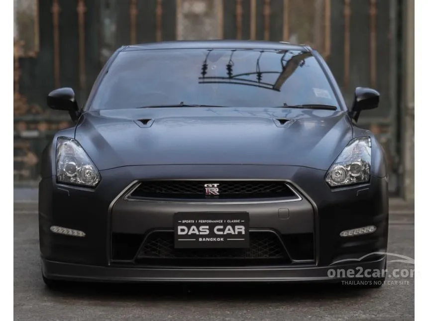 2012 Nissan GT-R Coupe