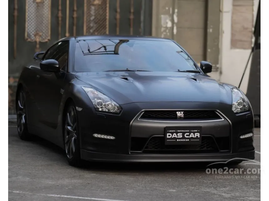 2012 Nissan GT-R Coupe